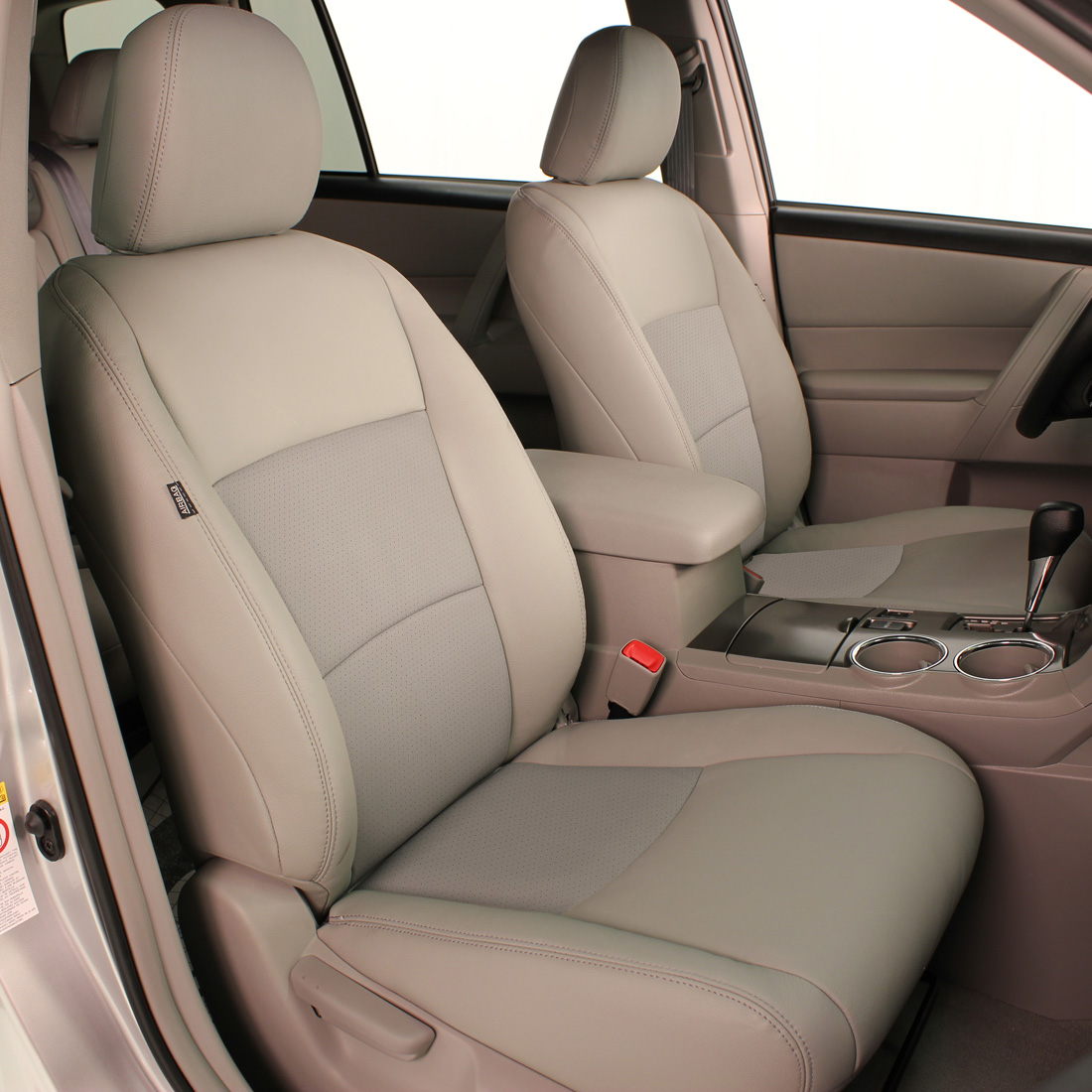 IVORY wrap, Perf Combo, PEBBLE double stitching