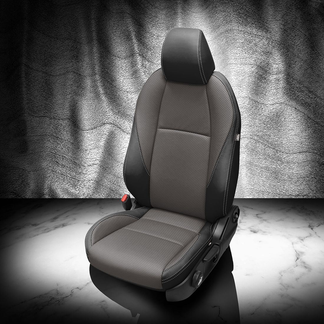 BLACK wrap, LT GREY Body, Perf Body & Wings, SILVER contrast all stitch, LT GREY wings