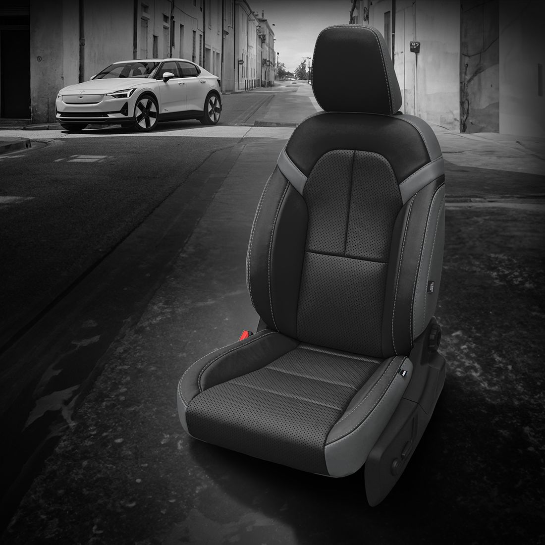 LUNAR GREY wrap, BLACK Facing, Perf Combo, LUNAR GREY contrast all stitch, LUNAR GREY wings